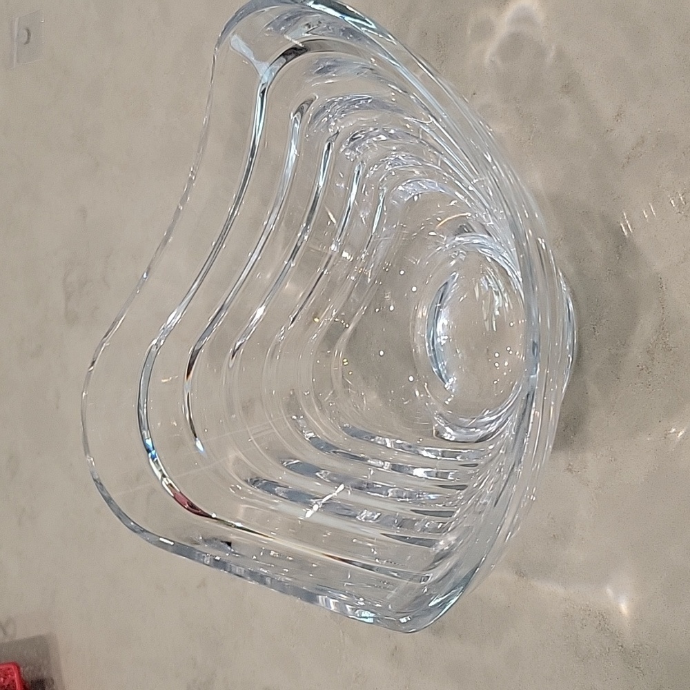 Illusions Lead Crystal Wave Bowl